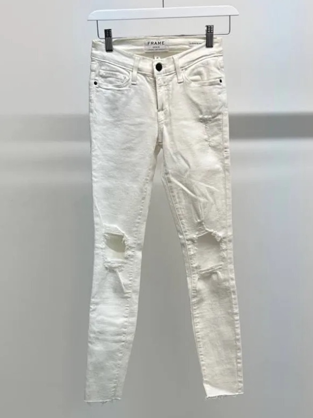 FRAME DENIM white ripped jeans